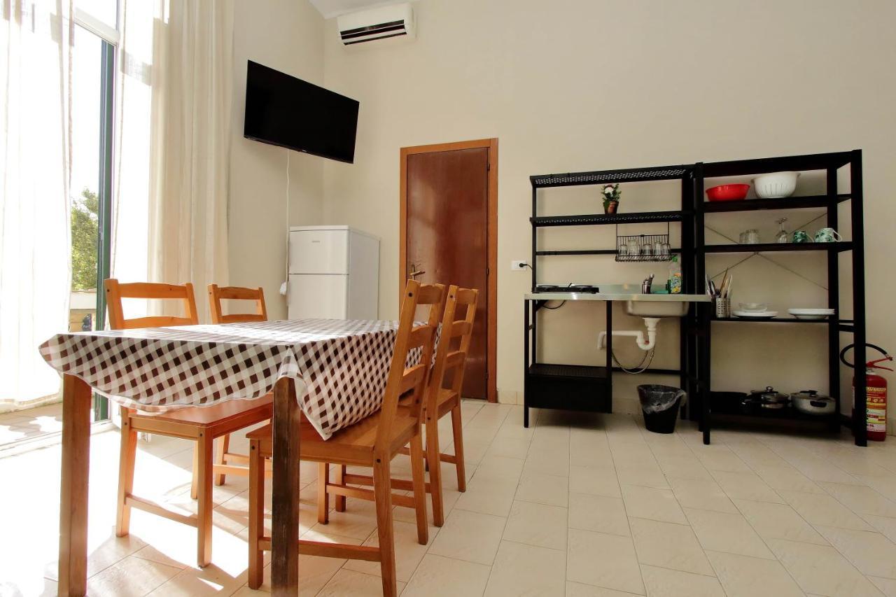 Residence Apartment Lucky Stars Rome Bagian luar foto